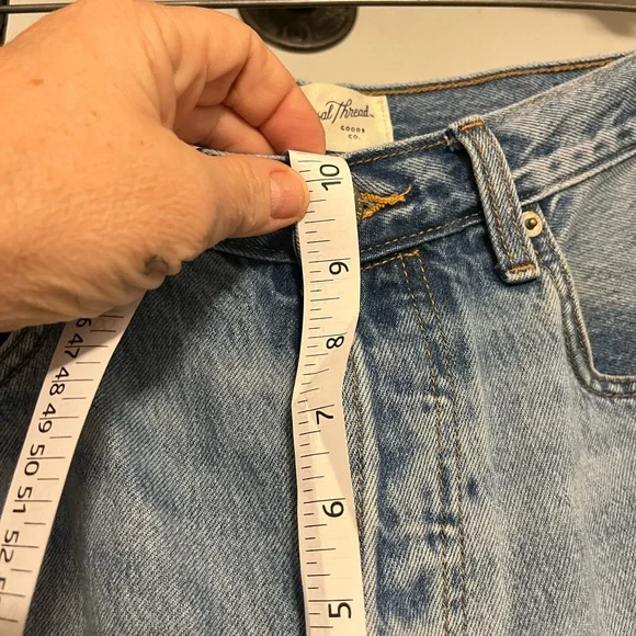 Universal Thread Women's Riveted Button-fly Jeans Size 6 - Picture 7 of 8